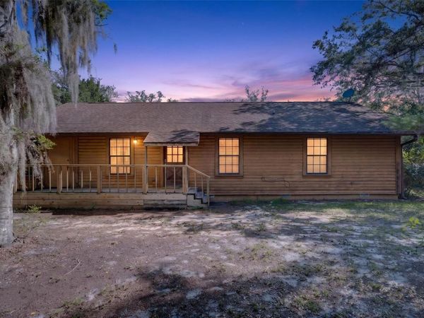 526 CORIANDER ROAD , DELTONA, FL 32738