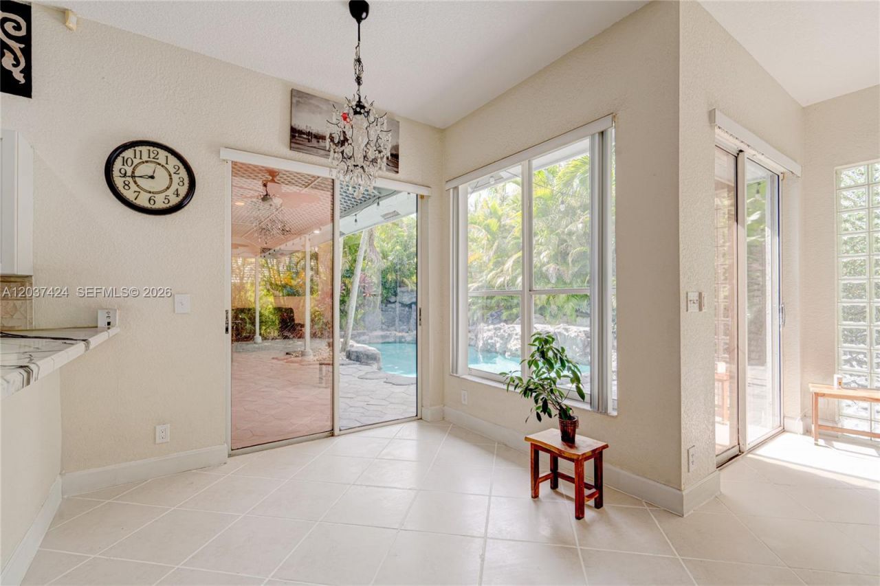 4964 NW 108th Ter, Coral Springs, FL 33076 Photo