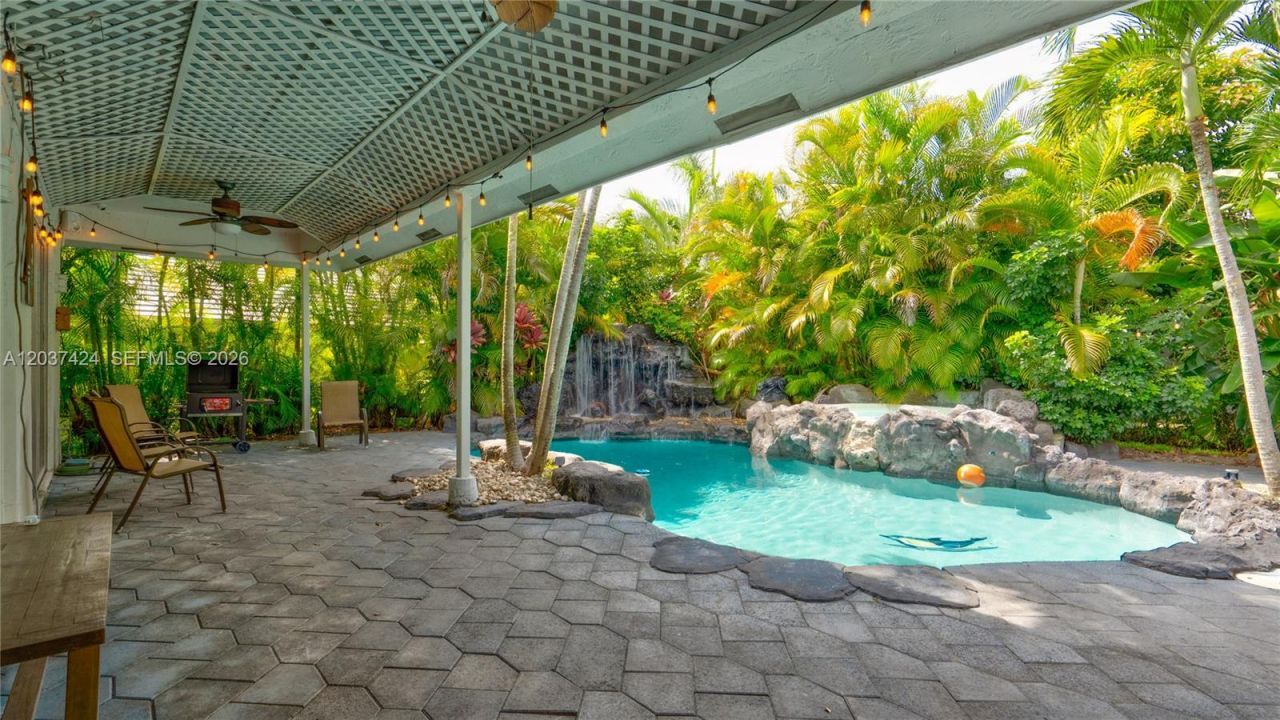 4964 NW 108th Ter, Coral Springs, FL 33076 Photo