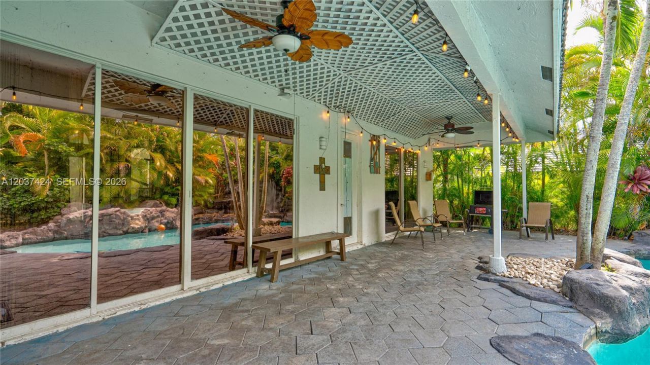 4964 NW 108th Ter, Coral Springs, FL 33076 Photo