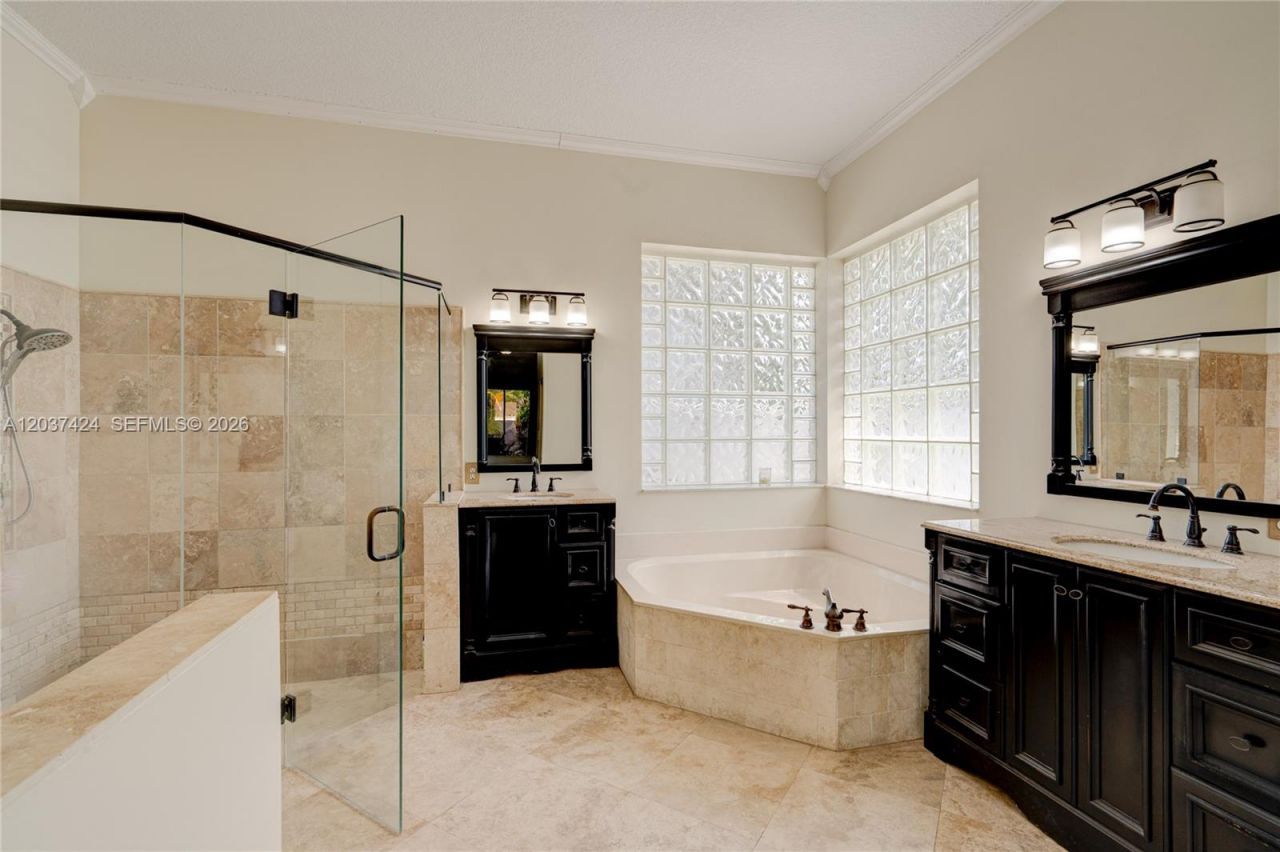 4964 NW 108th Ter, Coral Springs, FL 33076 Photo