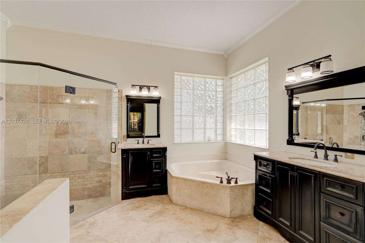 4964 NW 108th Ter, Coral Springs, FL 33076 Photo