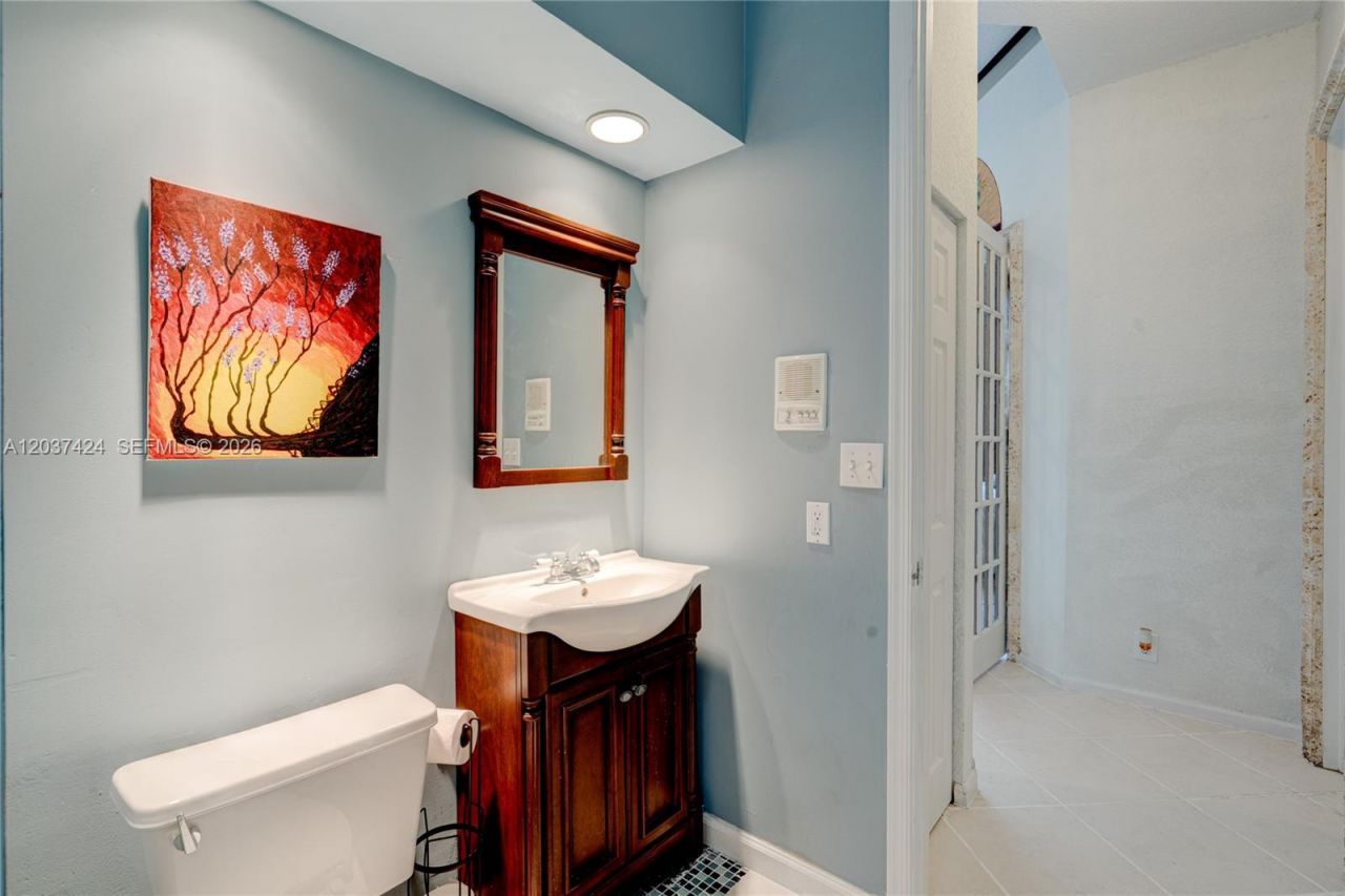 4964 NW 108th Ter, Coral Springs, FL 33076 Photo