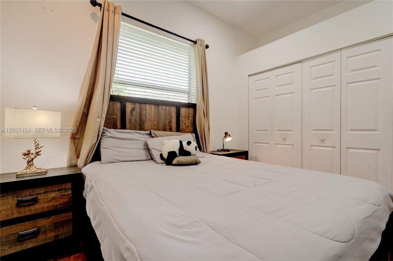 4964 NW 108th Ter, Coral Springs, FL 33076 Photo