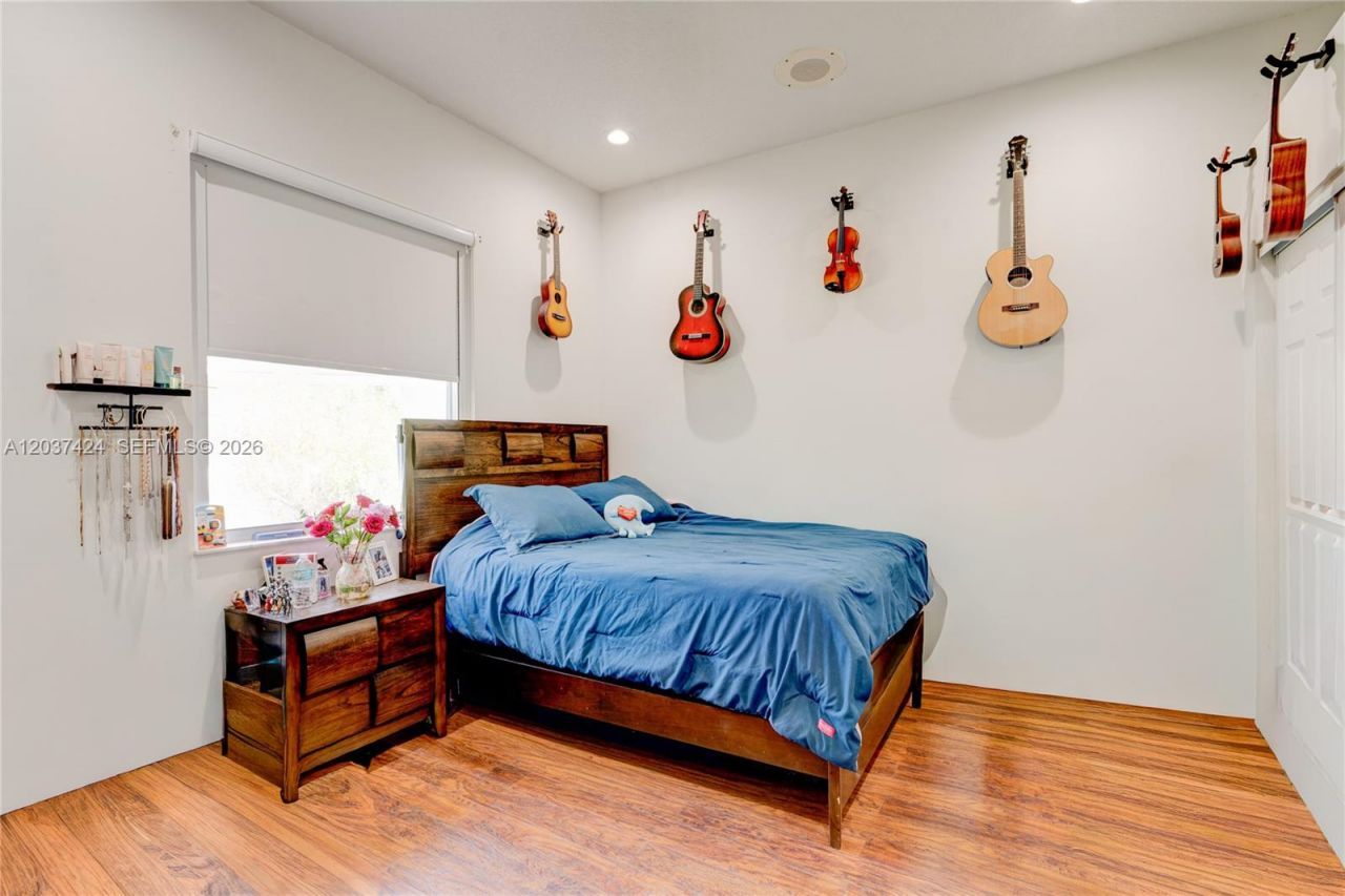 4964 NW 108th Ter, Coral Springs, FL 33076 Photo