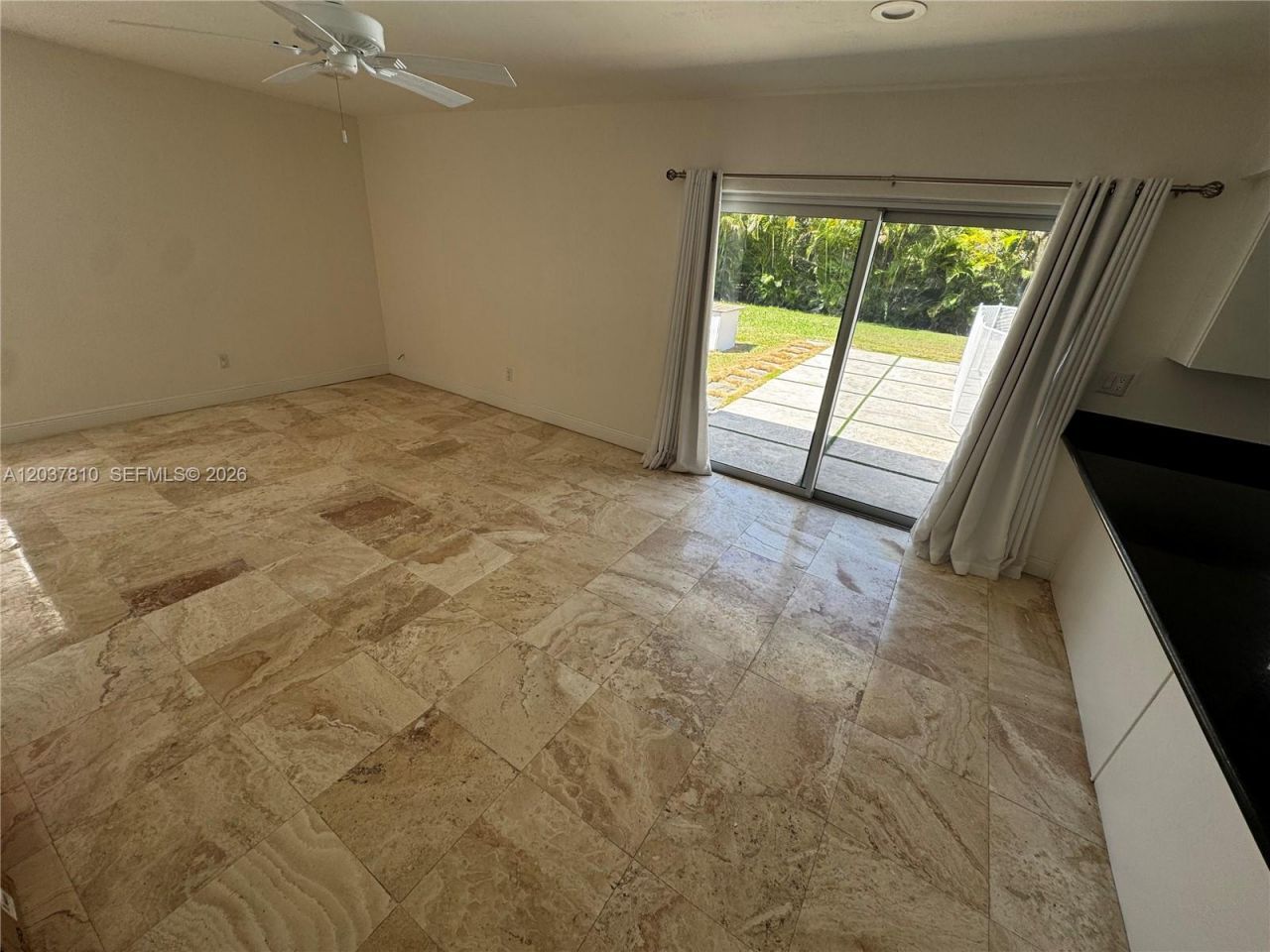 7361 SW 117th Ter, Pinecrest, FL 33156 Photo