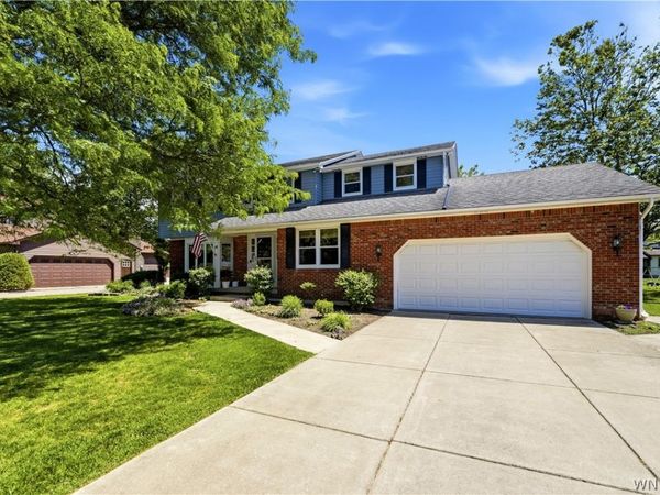 14 Waxwing Lane , Amherst, NY 14051