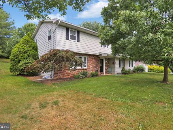 705 N TURNER ST, HAMBURG, PA 19526