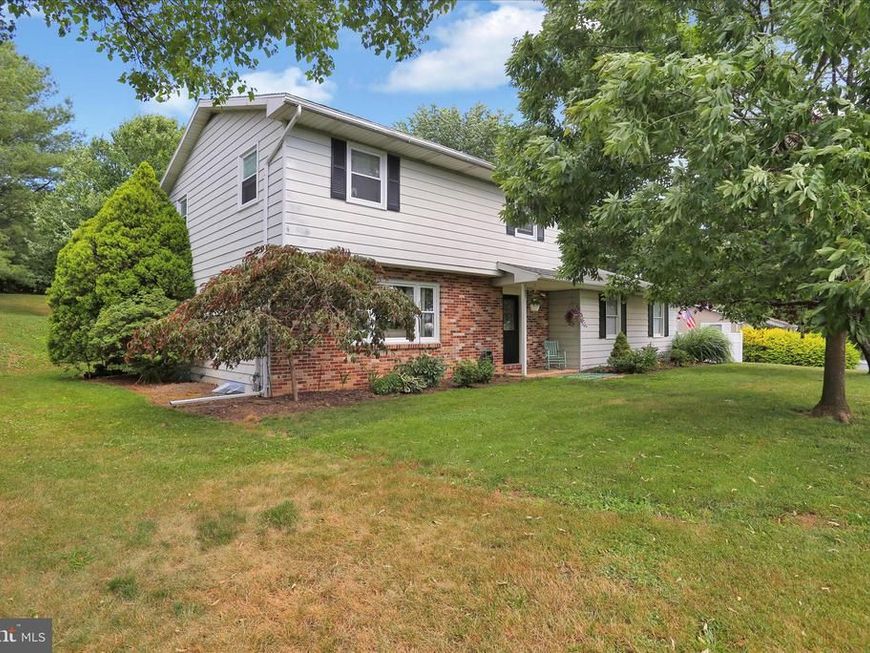 705 N Turner St, Hamburg, PA 19526 Main Photo