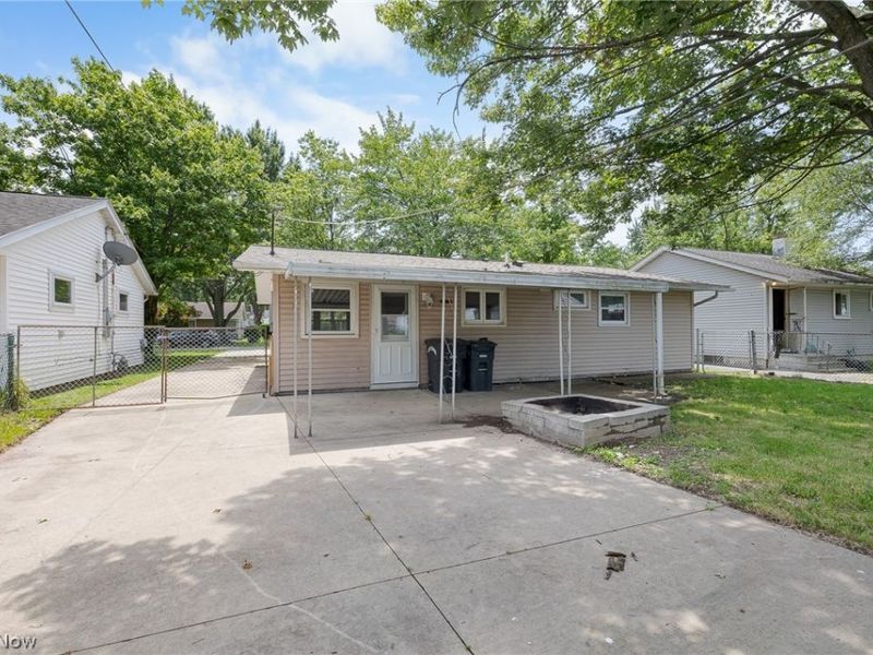 436 Ambler Drive , Elyria, OH 44035 Photo 1