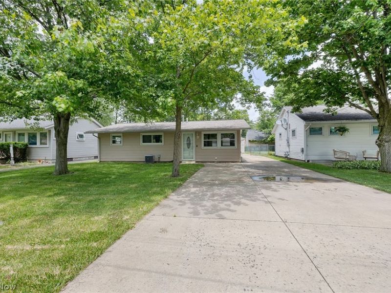 436 Ambler Drive , Elyria, OH 44035 Photo 18
