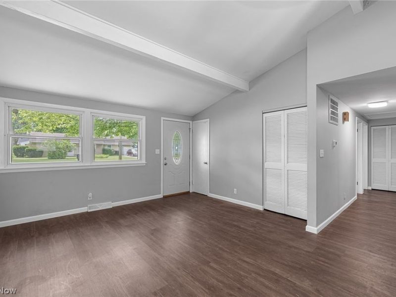 436 Ambler Drive , Elyria, OH 44035 Photo 6