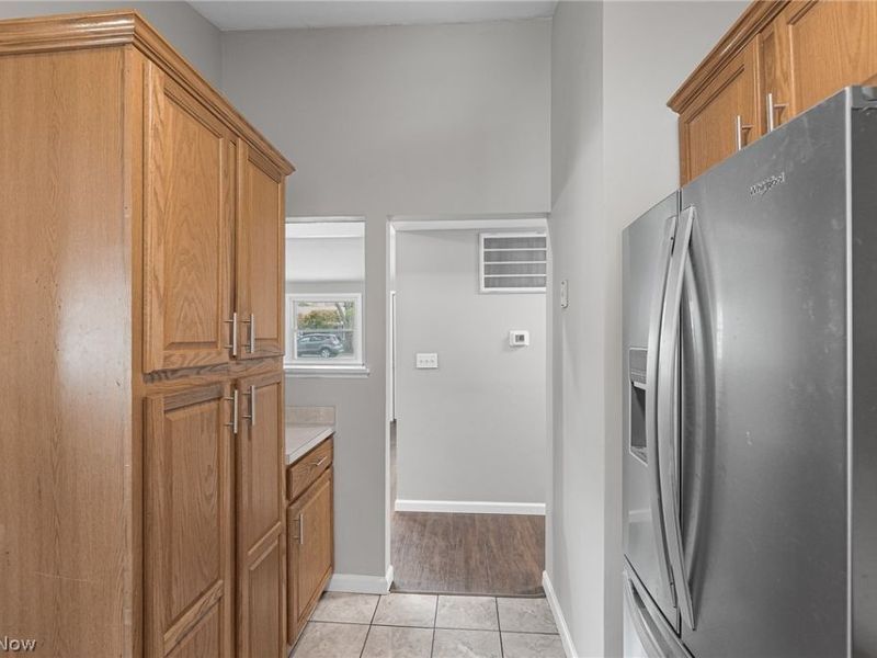 436 Ambler Drive , Elyria, OH 44035 Photo 9