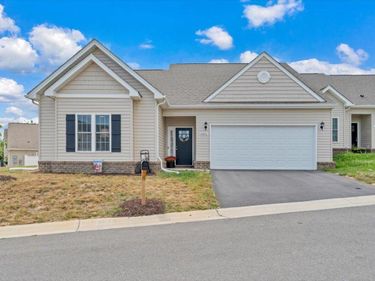 6602 Jojo LN , Roanoke, VA 24019