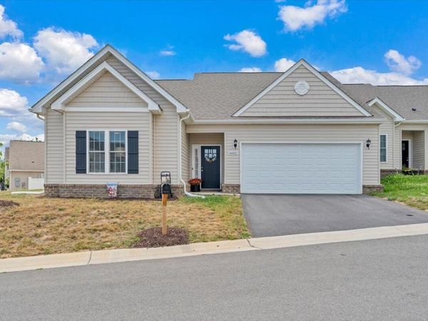 6602 Jojo LN , Roanoke, VA 24019