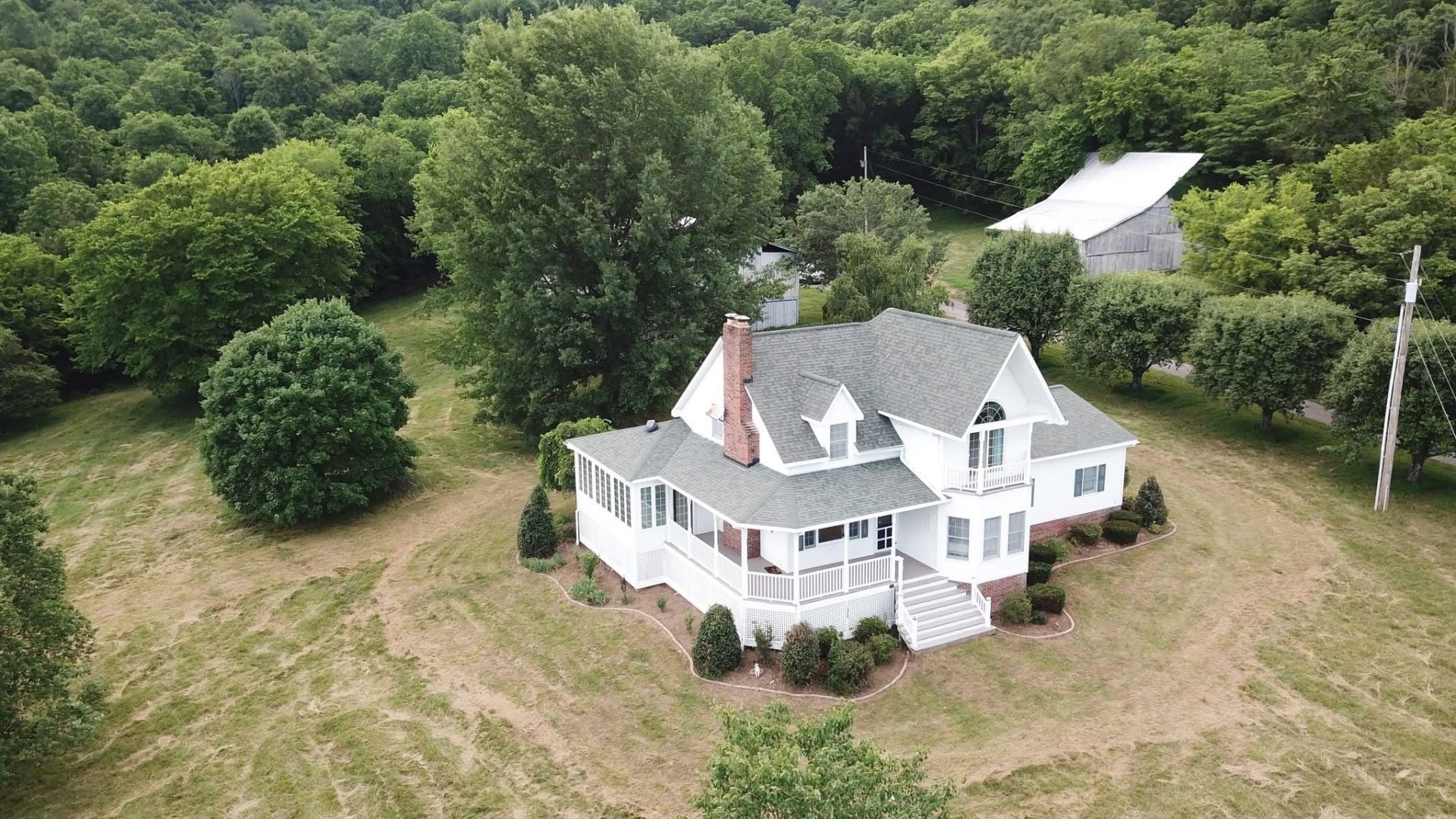 103 Nixon Hollow Ln N, Pleasant Shade, TN 37145 Main Photo