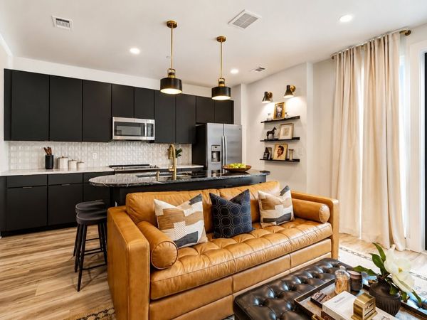 245 Hermitage Ave, Unit 402, Nashville, TN 37210