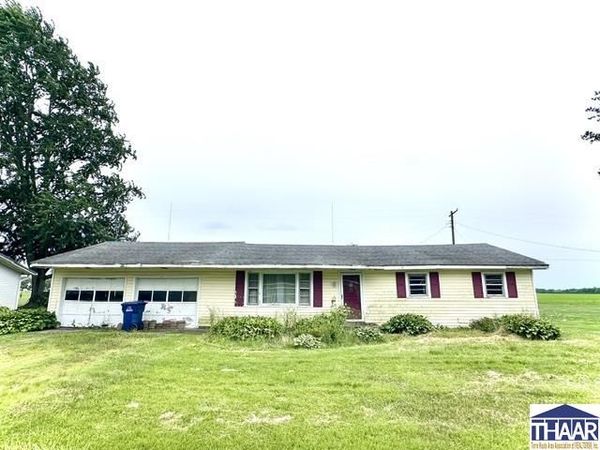 11457 N Westwood Drive, Farmersburg, IN 47850