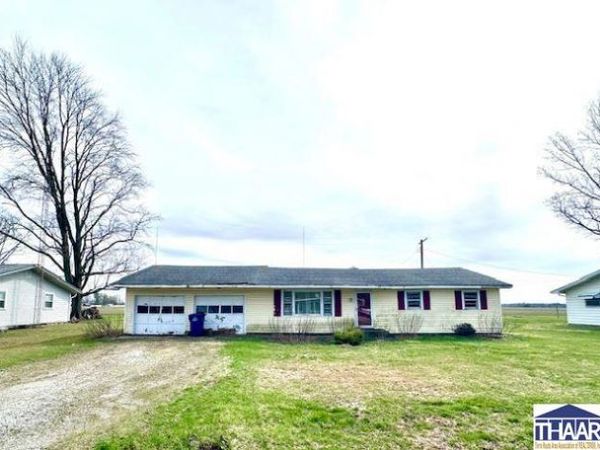 11457 N Westwood Drive, Farmersburg, IN 47850