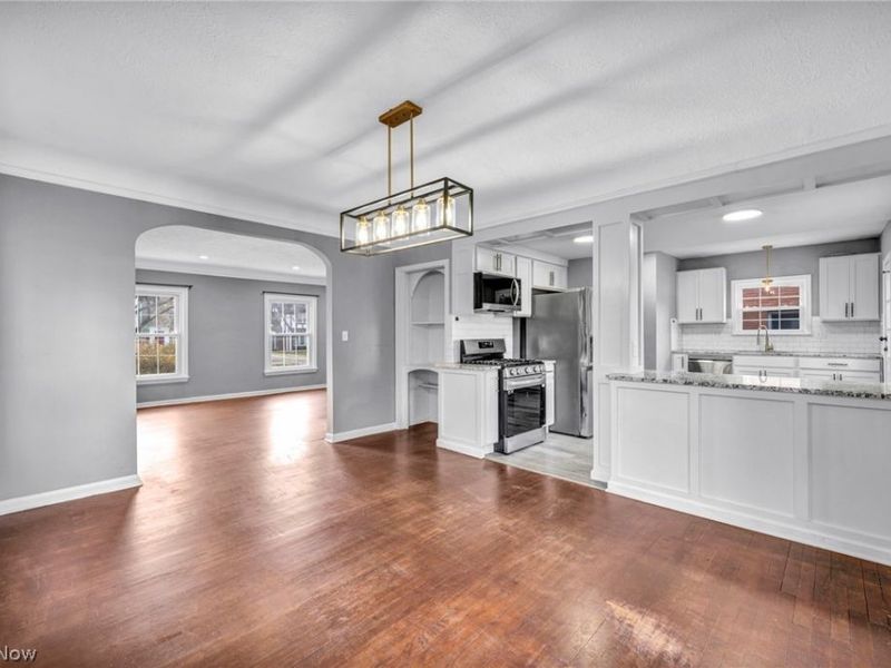 16809 Scottsdale Boulevard, Shaker Heights, OH 44120 Photo 12