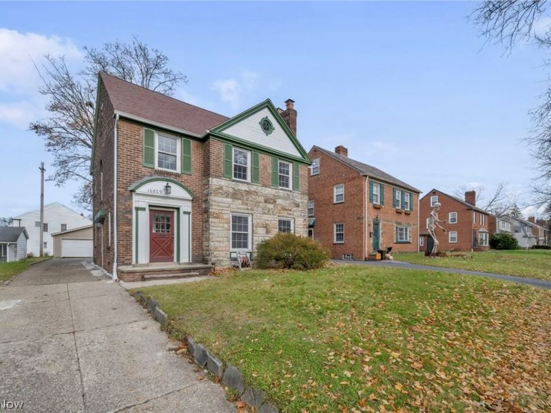 16809 Scottsdale Boulevard, Shaker Heights, OH 44120 Photo 2