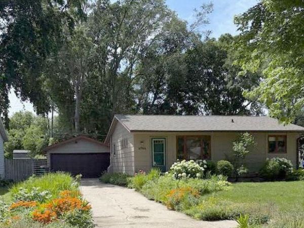 3909 Minnetonka Avenue, Ames, IA 50010