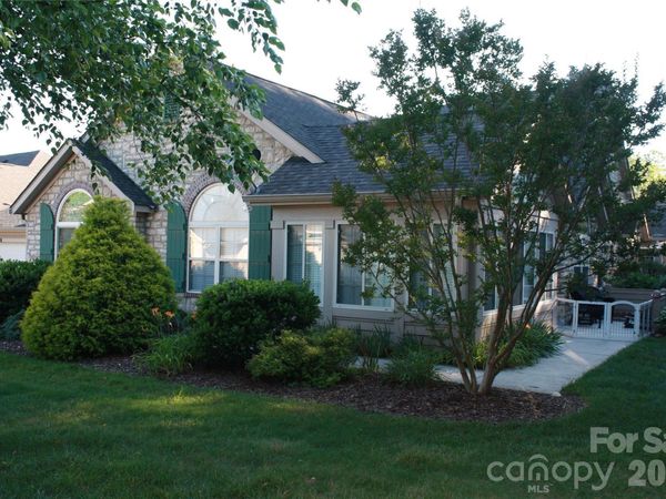 52 Mountain Meadow Circle , Weaverville, NC 28787