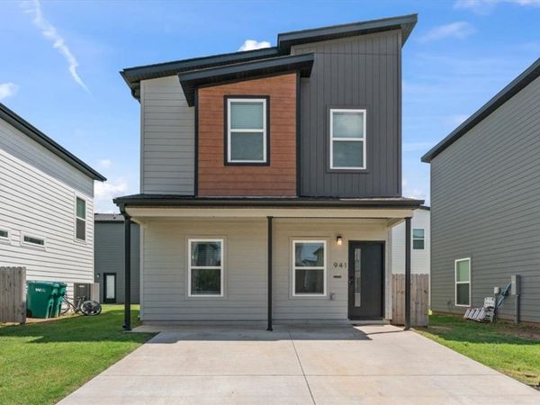 941 Ventnor , Centerton, AR 72719