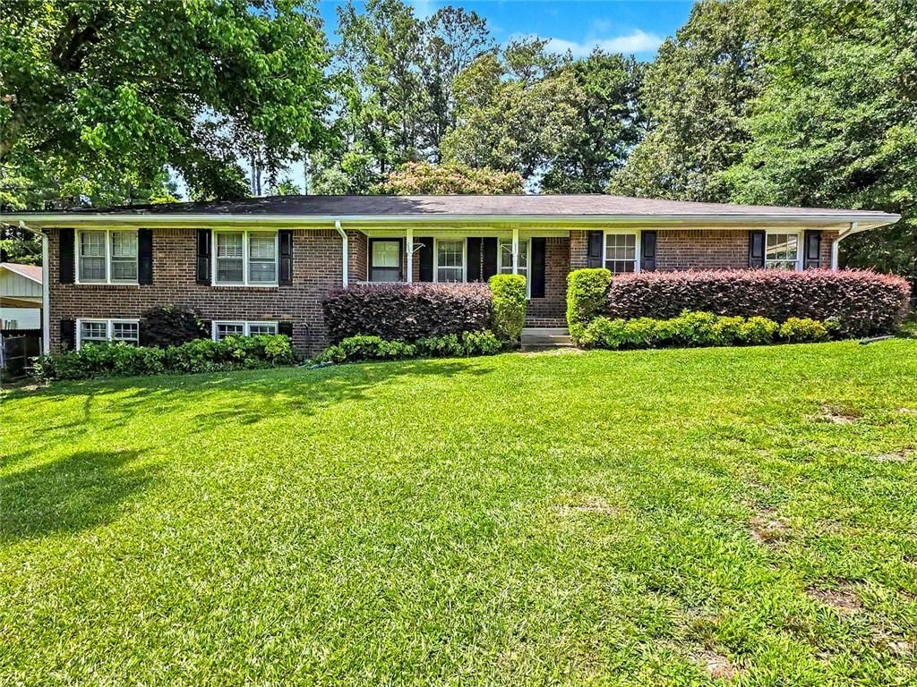 2930 Alan Drive Sw, Marietta, GA 30064 Main Photo
