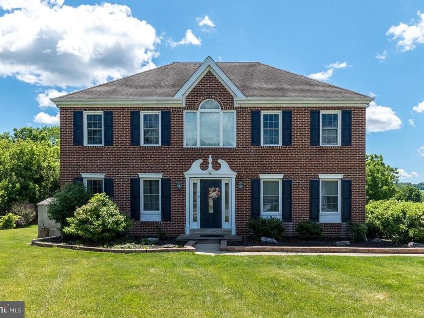 4 Magnolia Court , Downingtown, PA 19335 Main Photo