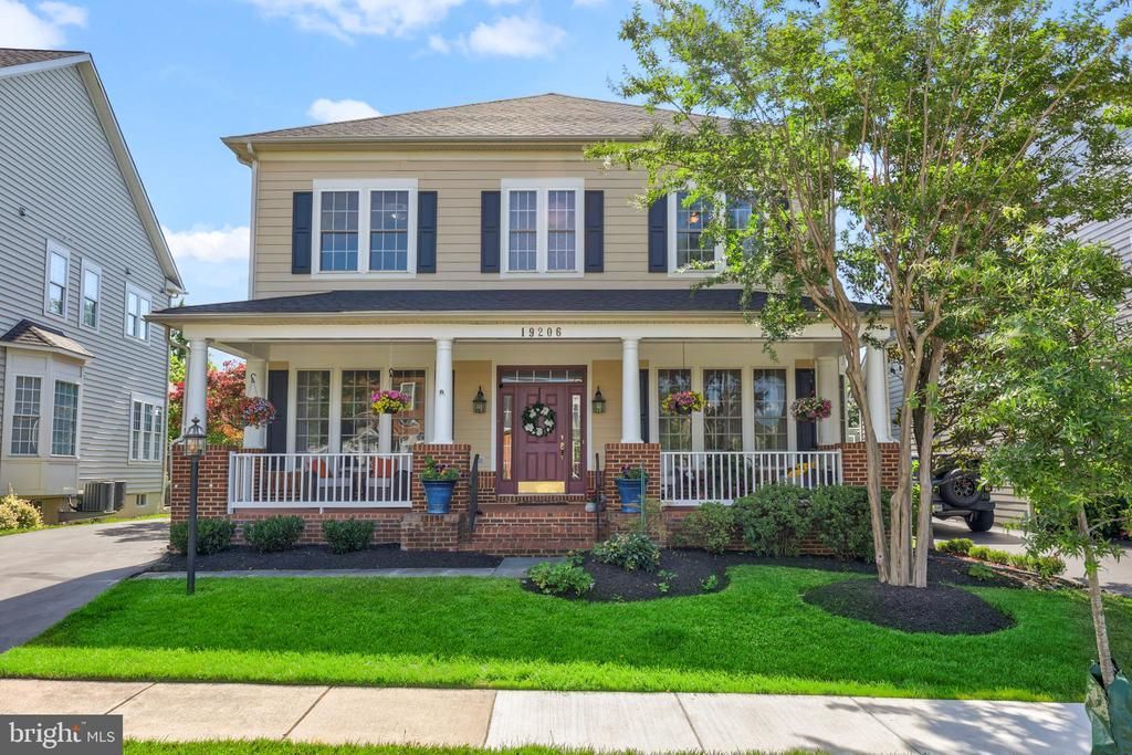 19206 Chartier Drive, Leesburg, VA 20176 Main Photo