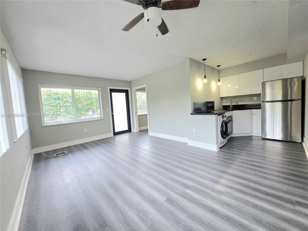 335 SW 20th St , Unit 6, Fort Lauderdale, FL 33315
