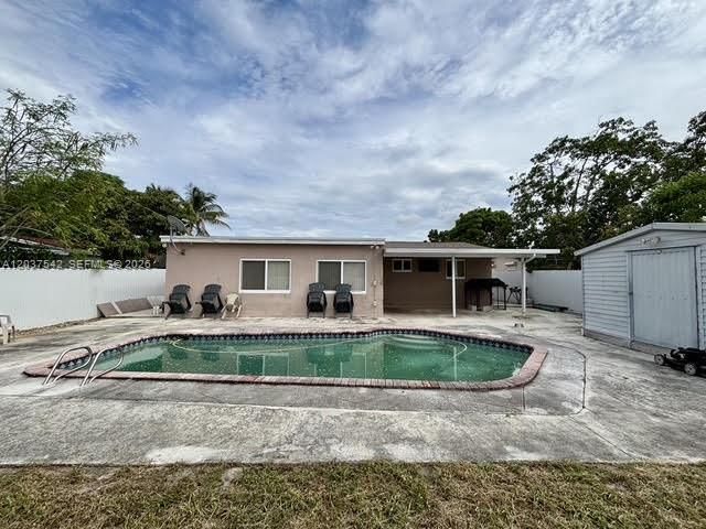7461 Douglas St, Hollywood, FL 33024 Photo