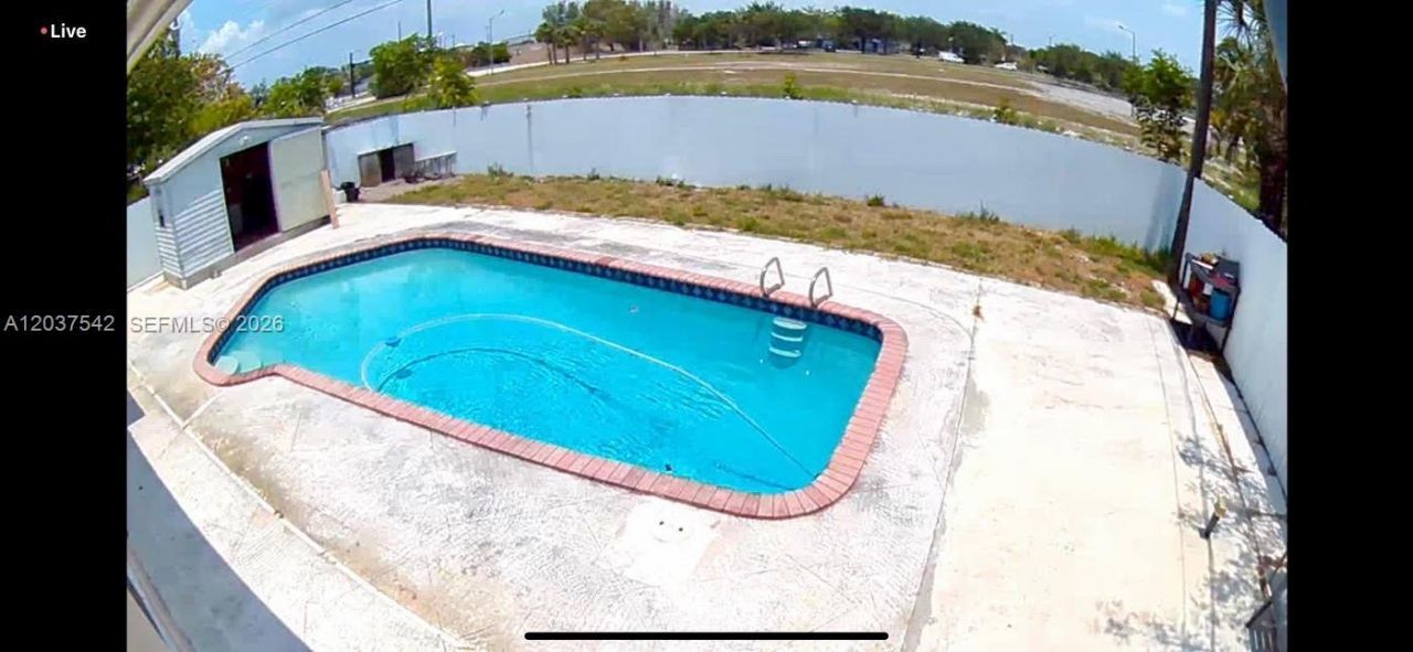 7461 Douglas St, Hollywood, FL 33024 Photo