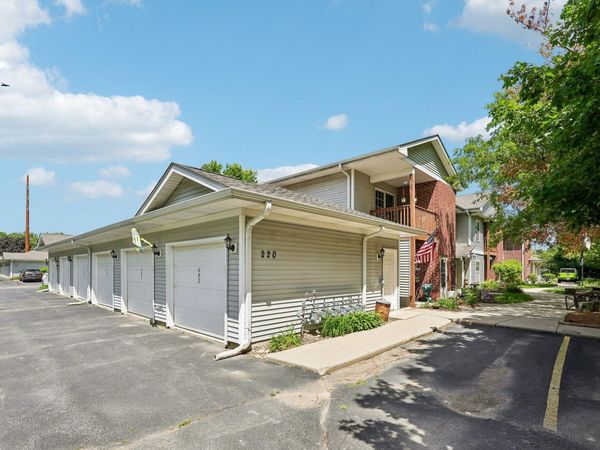 220 E Remer Rd, Unit 403, Elkhorn, WI 53121