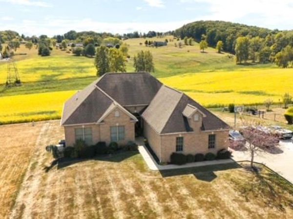 6 Apricot Lane, Jackson, OH 45640