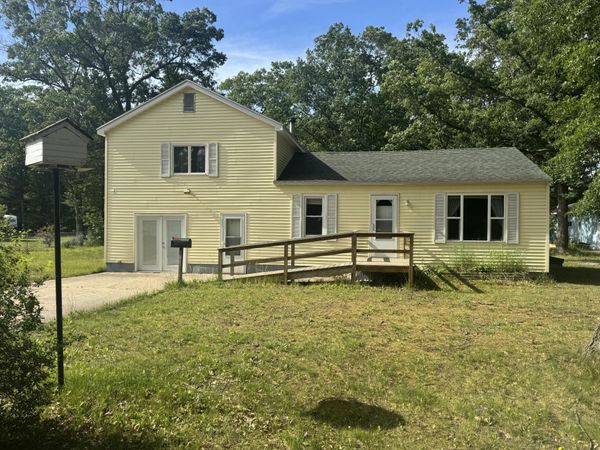 6878 Evanston Avenue, Muskegon, MI 49442