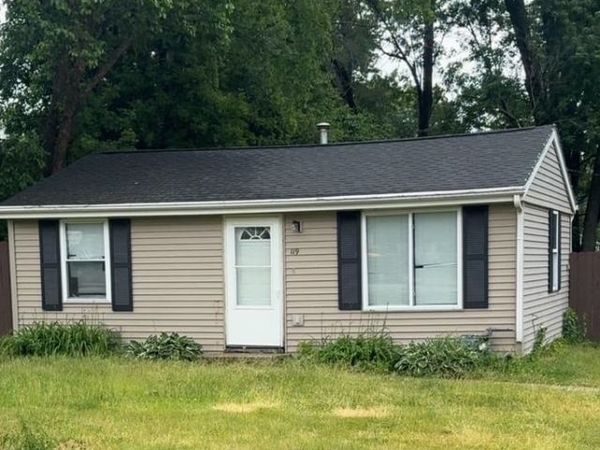 119 Superior Avenue, MACHESNEY PARK, IL 61115