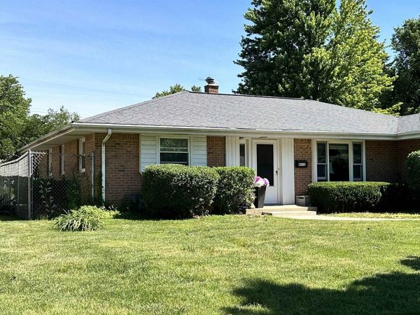 4612 Newcastle Roads, ROCKFORD, IL 61108
