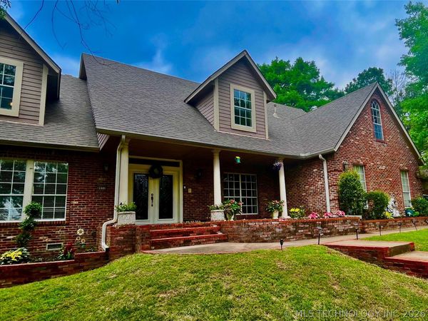8632 S Braden Avenue, Tulsa, OK 74137