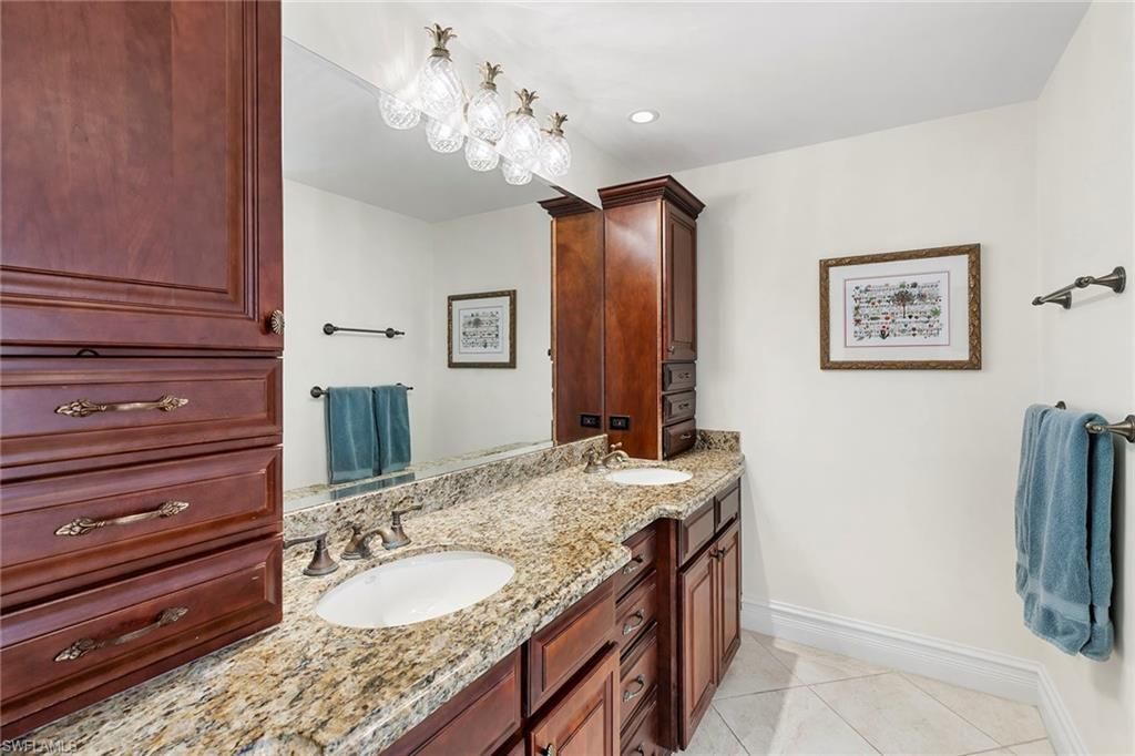 5731 Cypress Hollow Way , Naples, FL 34109 Photo