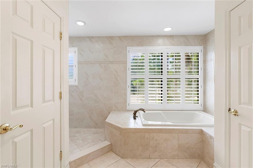 5731 Cypress Hollow Way , Naples, FL 34109 Photo