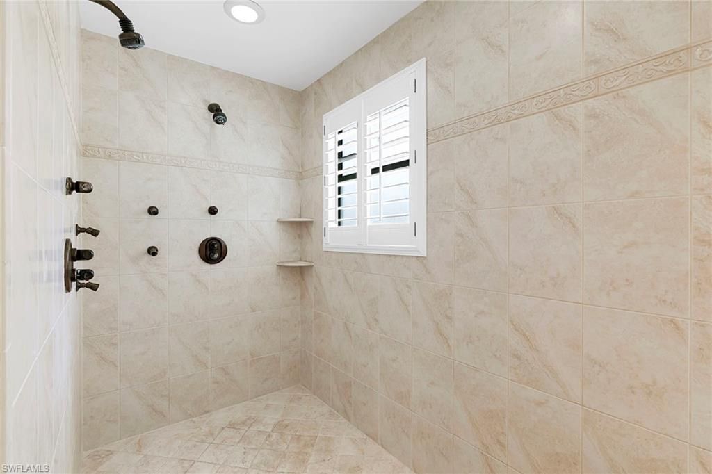 5731 Cypress Hollow Way , Naples, FL 34109 Photo