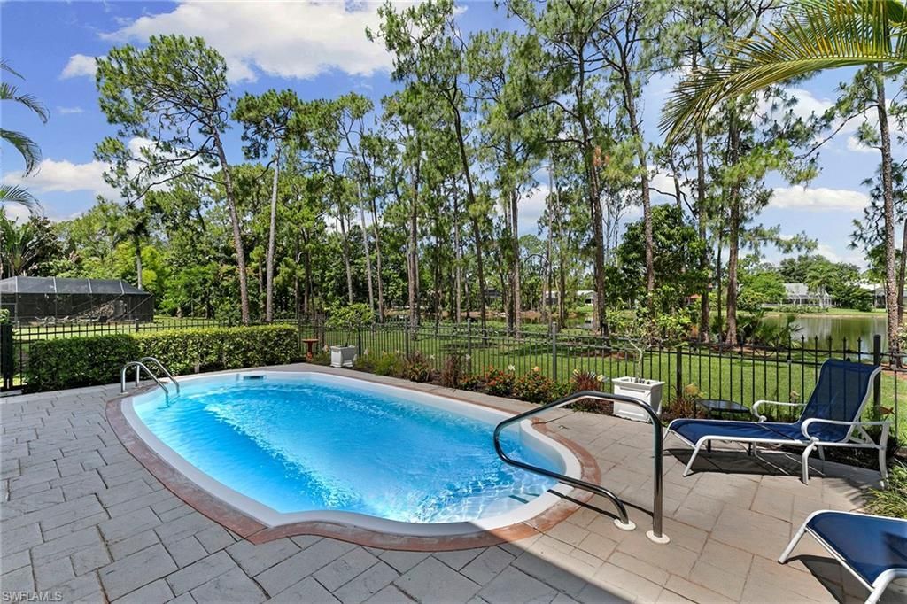 5731 Cypress Hollow Way , Naples, FL 34109 Photo