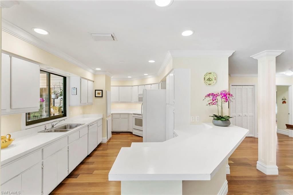 5731 Cypress Hollow Way , Naples, FL 34109 Photo