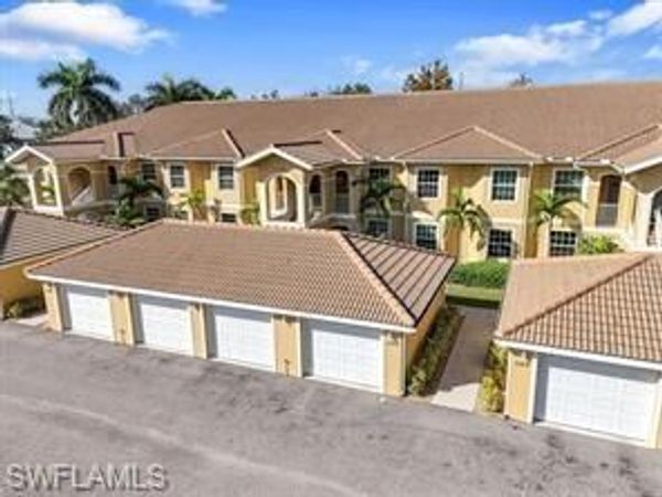1137 Winding Pines CIR, Unit 203, CAPE CORAL, FL 33909