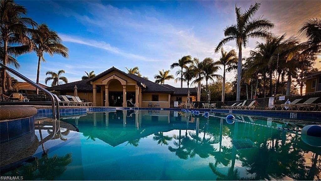 1137 Winding Pines Cir, Unit 203, Cape Coral, FL 33909 Photo