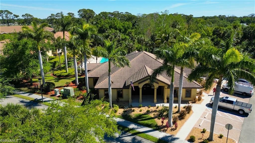 1137 Winding Pines Cir, Unit 203, Cape Coral, FL 33909 Photo
