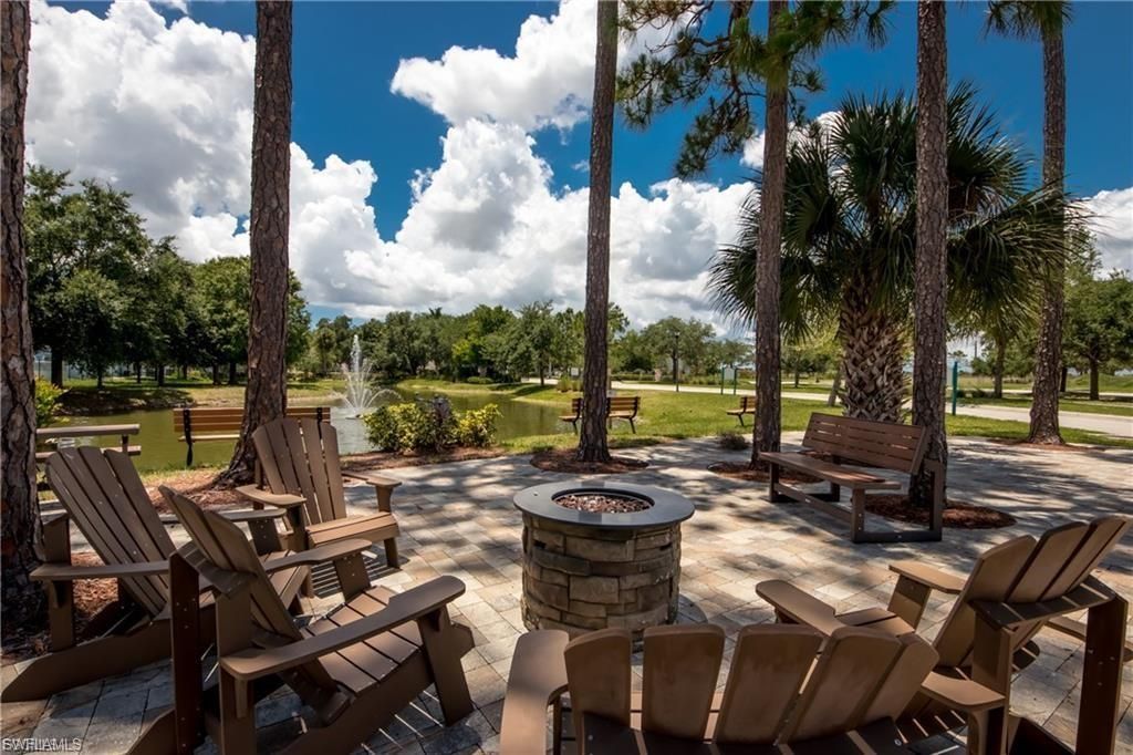 1137 Winding Pines Cir, Unit 203, Cape Coral, FL 33909 Photo