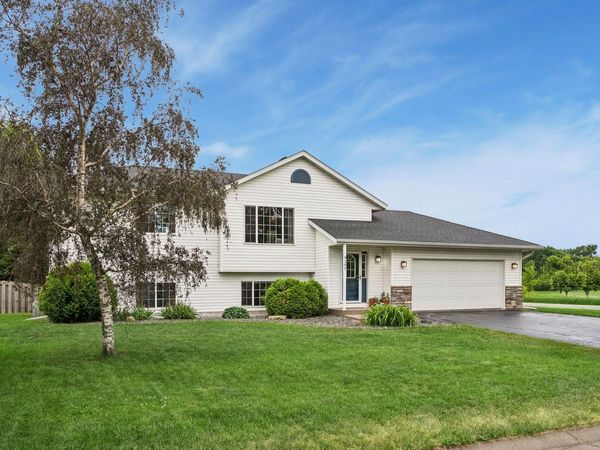 9197 Fallon Drive NE, Monticello, MN 55362